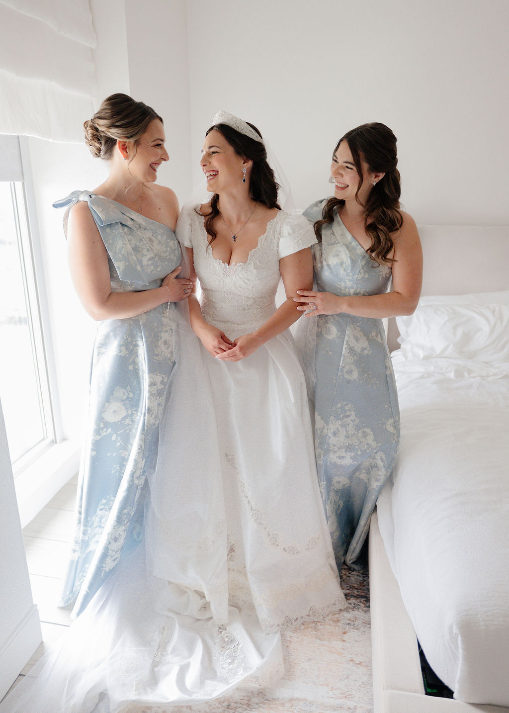 Cathedral of the most sacred heart knoxville catholic wedding madeline oakley photography (15)