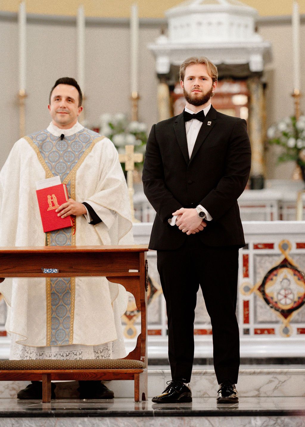 Cathedral of the most sacred heart knoxville catholic wedding madeline oakley photography (23)