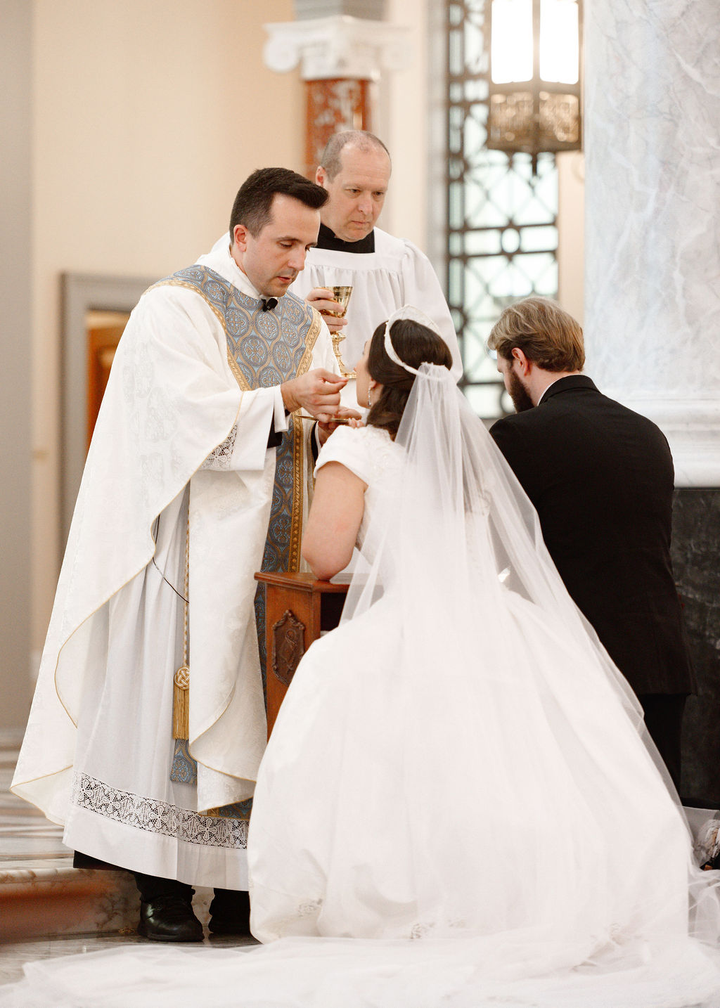 Cathedral of the most sacred heart knoxville catholic wedding madeline oakley photography (36)