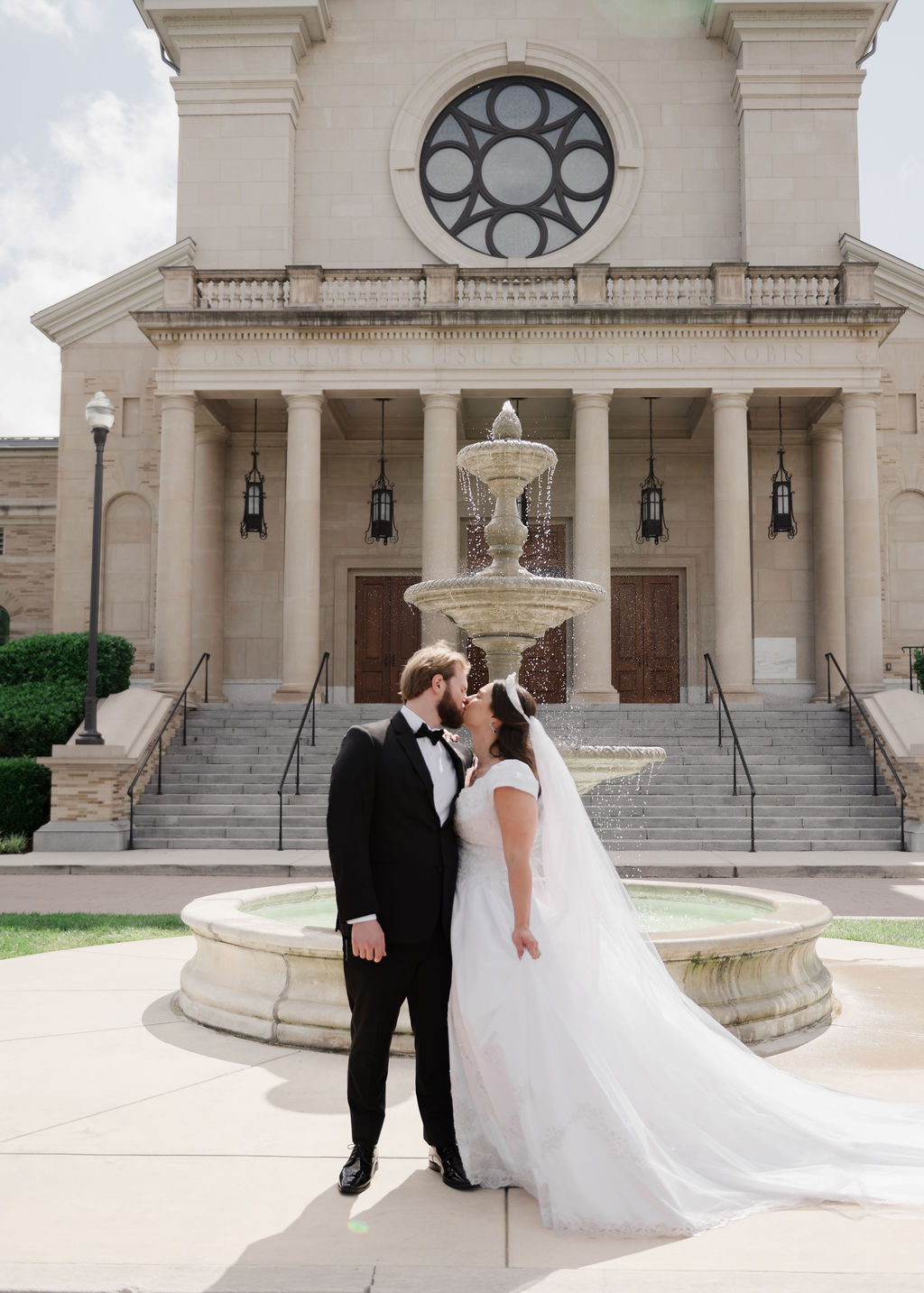 Cathedral of the most sacred heart knoxville catholic wedding madeline oakley photography (50)